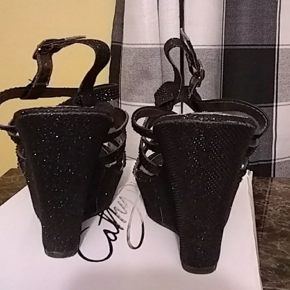 Sandals - Picture 5 of 6